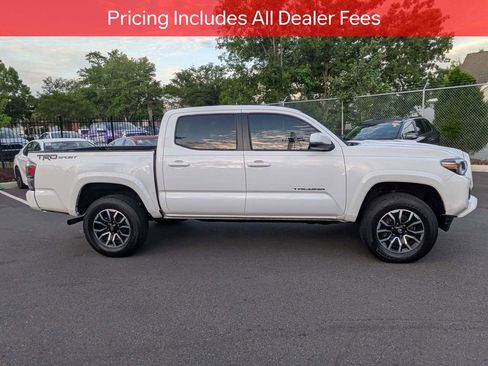 Used 2023 Toyota Tacoma TRD Sport RWD image 4