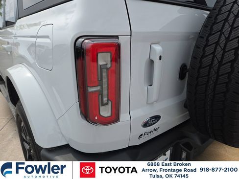Used 2023 Ford Bronco Outer Banks AWD/4WD image 30