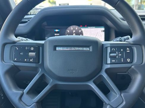 Certified 2025 Land Rover Defender 110 S AWD/4WD image 22