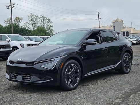 New 2025 Kia EV6 Light image 2