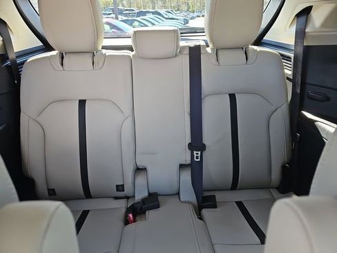 Used 2024 MAZDA CX-90 3.3 Turbo w/ Premium Package image 13