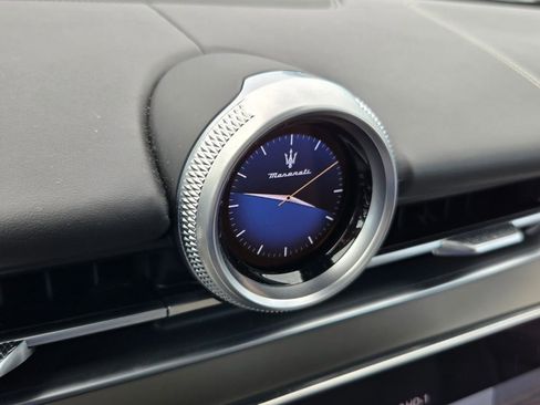 Used 2023 Maserati Grecale GT AWD/4WD image 20