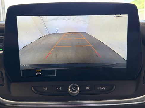 Used 2025 Chevrolet Blazer LT FWD image 48