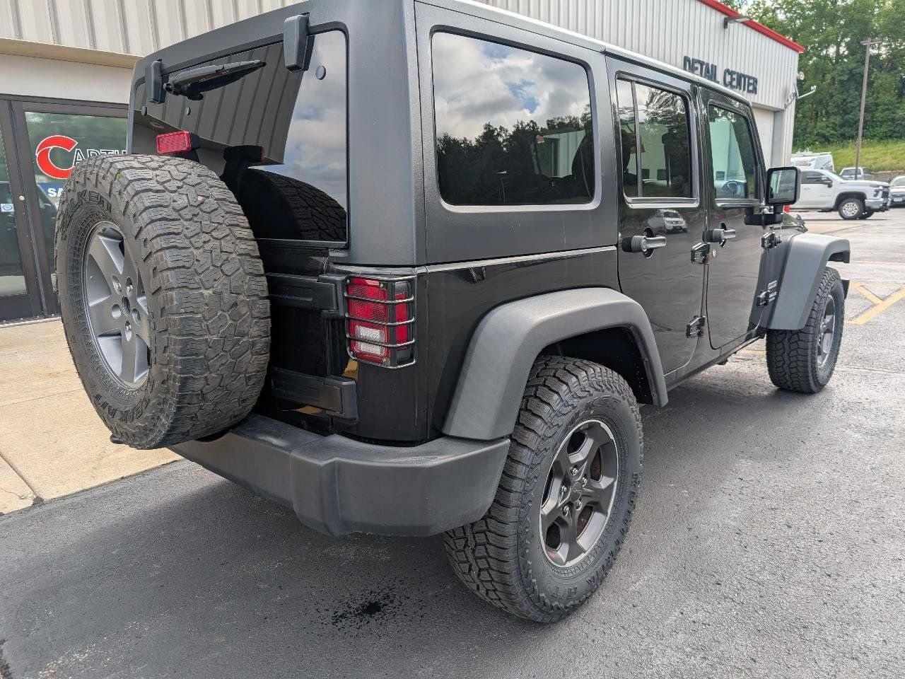 Used 2017 Jeep Wrangler Unlimited Sport w/ Quick Order Package 24S AWD/4WD image 8