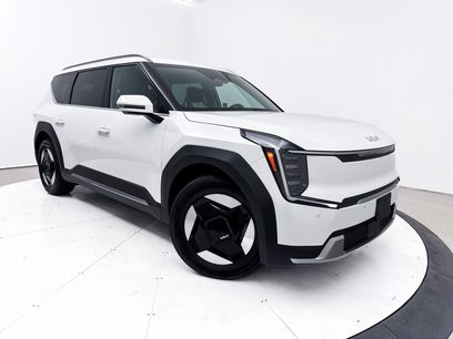 Used 2024 Kia EV9 Wind