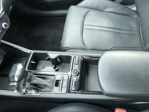 Used 2025 Kia K5 EX image 16