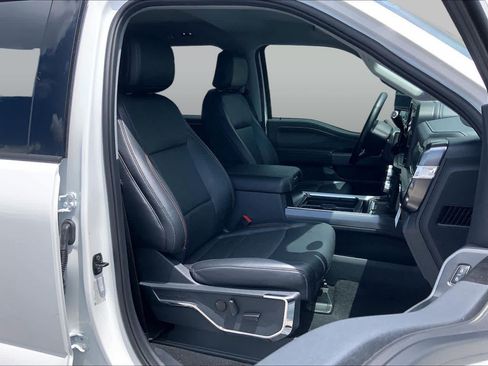 Used 2024 Ford F250 Lariat w/ Chrome Package AWD/4WD image 9