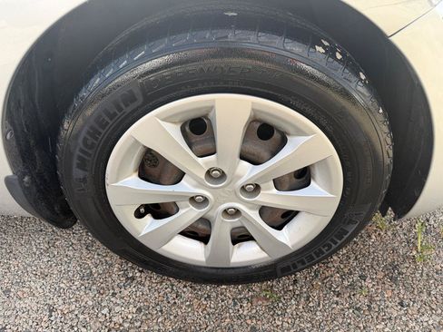 Used 2017 Kia Rio LX FWD image 8