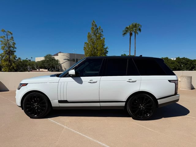 Used 2016 Land Rover Range Rover Supercharged AWD/4WD image 4