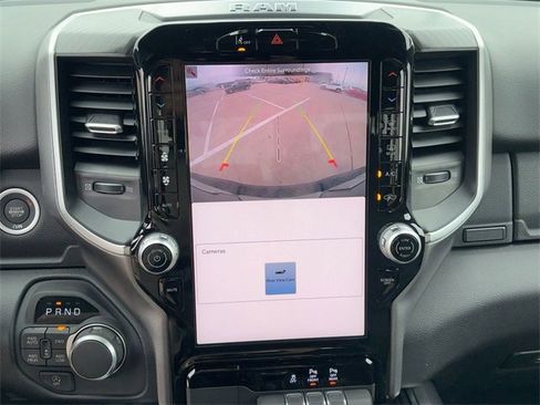 New 2026 RAM 1500 4x4 Crew Cab image 24