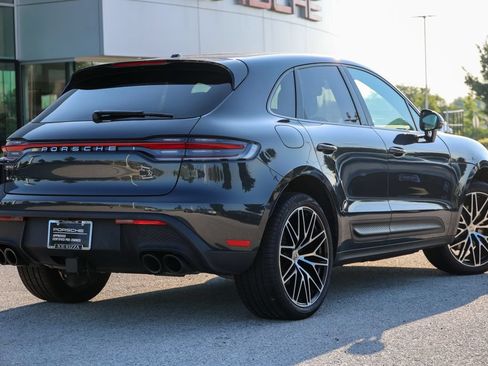 Certified 2026 Porsche Macan Turbo AWD/4WD image 44