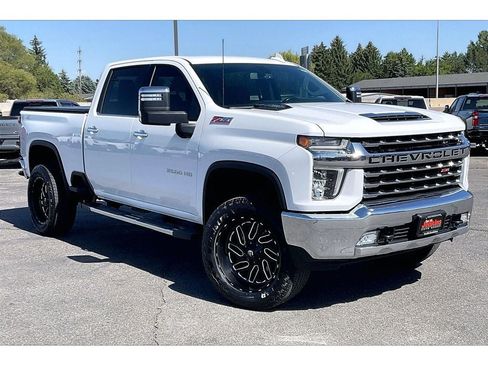 Used 2022 Chevrolet Silverado 3500 LTZ w/ Z71 Off-Road Package AWD/4WD image 2