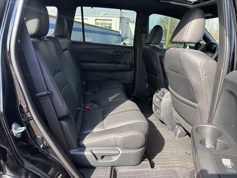 Certified 2022 Honda Passport TrailSport image 24