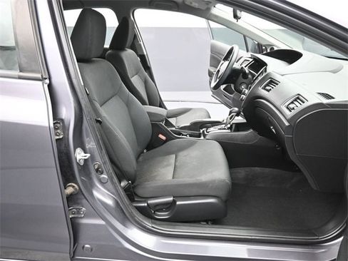 Used 2015 Honda Civic SE image 39