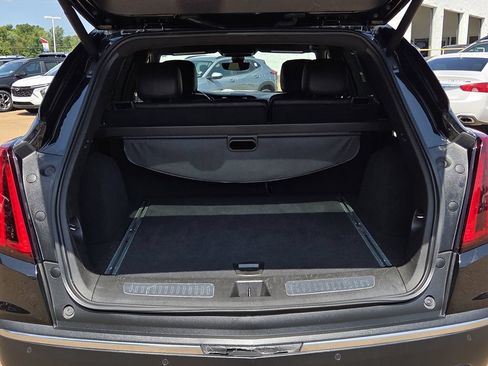 Used 2021 Cadillac XT5 Premium Luxury FWD image 29