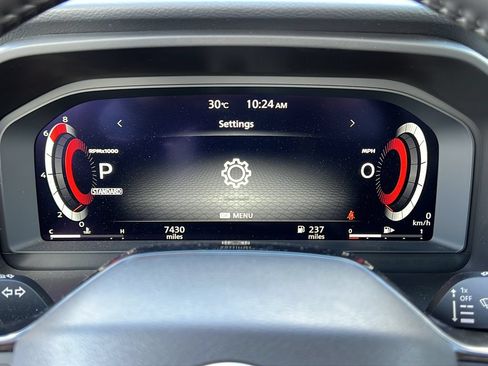 Used 2025 Nissan Rogue Platinum FWD image 23