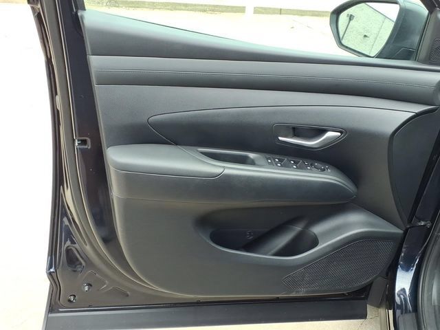 Used 2025 Hyundai Tucson Blue AWD/4WD image 10