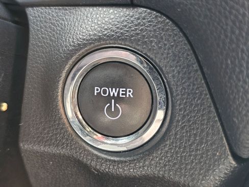 Used 2025 Toyota RAV4 XSE w/ Advanced Technology Package AWD/4WD image 26
