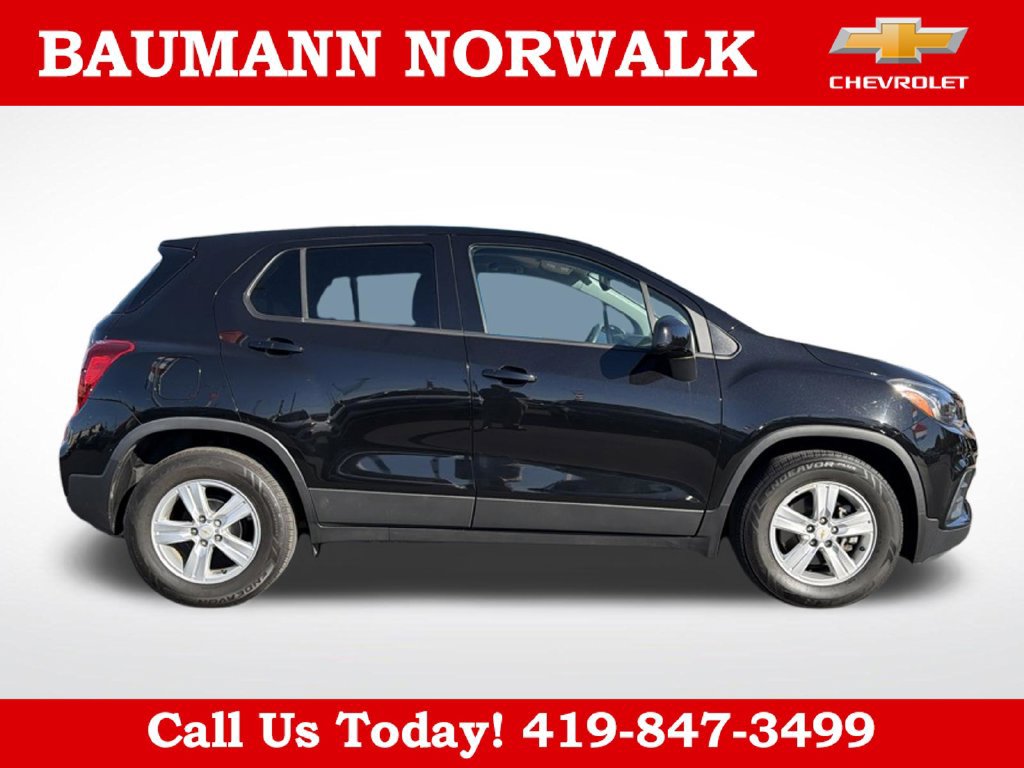 Used 2020 Chevrolet Trax LS w/ Tint and Cruise Package FWD image 8