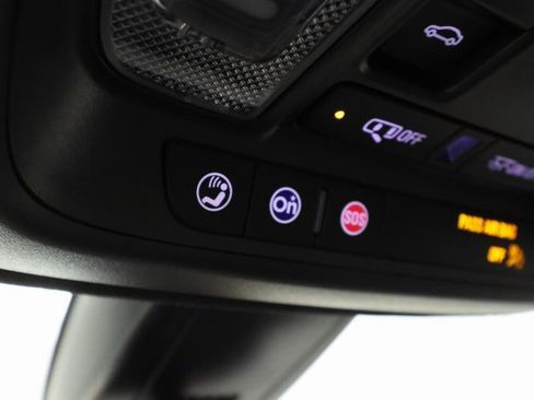 Used 2025 Cadillac XT5 Premium Luxury image 19