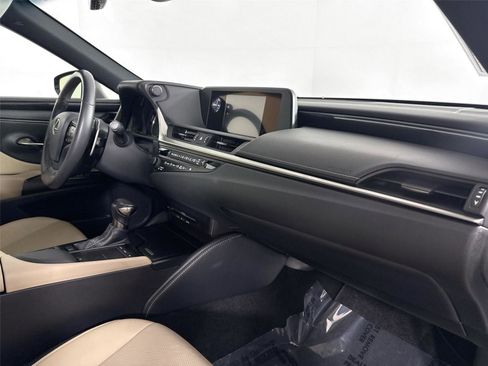 Used 2019 Lexus ES 350 ES 350 w/ Accessory Package 2 image 41