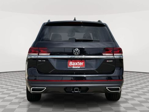 Used 2021 Volkswagen Atlas SE w/ Towing Package AWD/4WD image 5