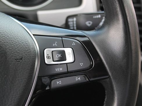 Used 2019 Volkswagen Atlas SE image 28