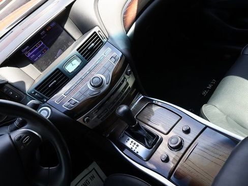 Used 2012 INFINITI M37 x w/ Deluxe Touring Pkg AWD/4WD image 24