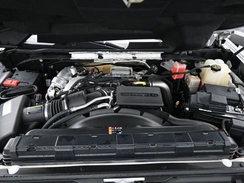 Used 2020 Chevrolet Silverado 2500 LTZ w/ LTZ Plus Package AWD/4WD image 29