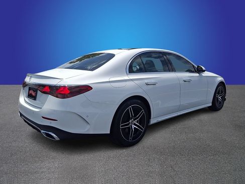Used 2025 Mercedes-Benz E 350 Sedan image 4