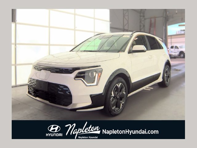 Used 2024 Kia Niro Wind w/ Wind Preserve Package FWD image 1
