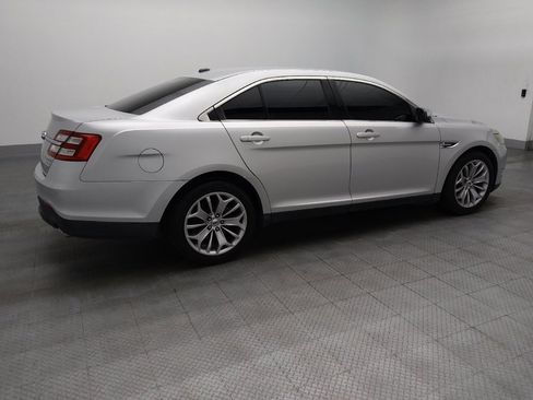 Used 2014 Ford Taurus Limited image 10