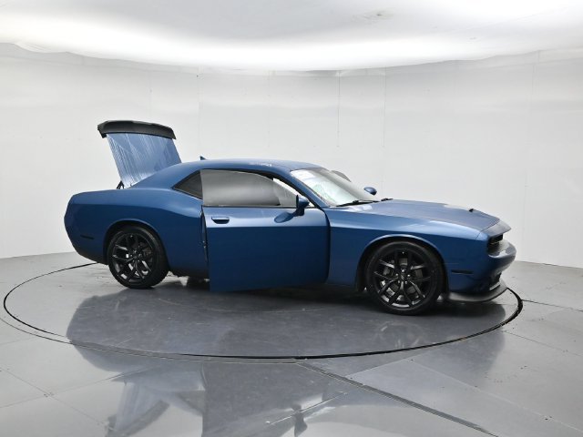 Used 2022 Dodge Challenger GT w/ Driver Convenience Group RWD image 54