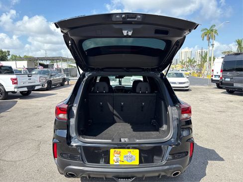 Used 2022 Chevrolet TrailBlazer RS FWD image 13