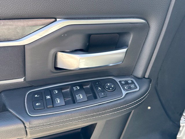 Used 2024 RAM 3500 Big Horn w/ Sport Appearance Package AWD/4WD image 21