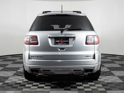 Used 2015 GMC Acadia Denali image 6