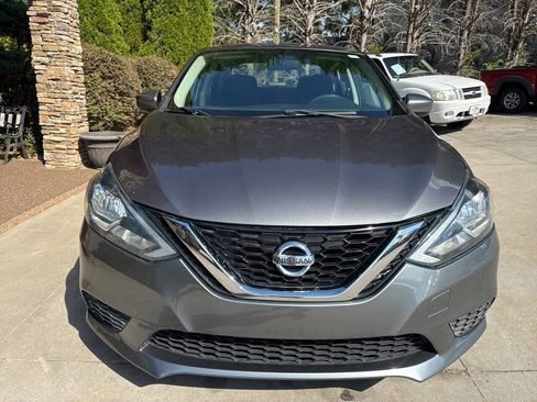 Used 2017 Nissan Sentra S FWD image 8