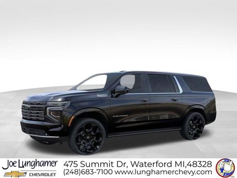 New 2026 Chevrolet Suburban High Country AWD/4WD image 2