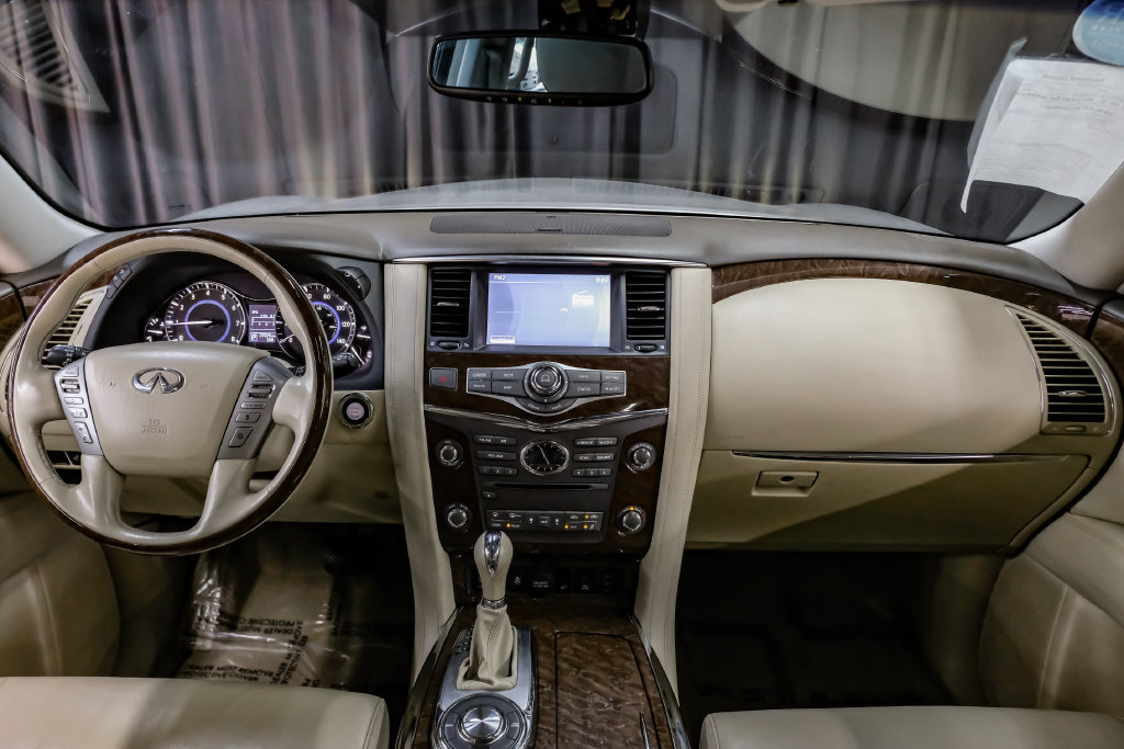 Used 2016 INFINITI QX80 2WD w/ Driver's Assistance Package image 16