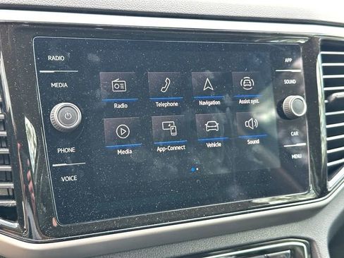 Used 2023 Volkswagen Atlas SE image 14