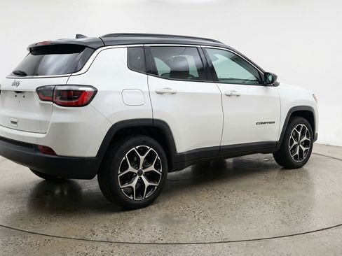 Used 2025 Jeep Compass Limited AWD/4WD image 9