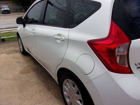 Used 2014 Nissan Versa Note S Plus FWD image 2