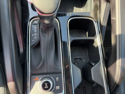 Used 2025 Kia Telluride S image 22