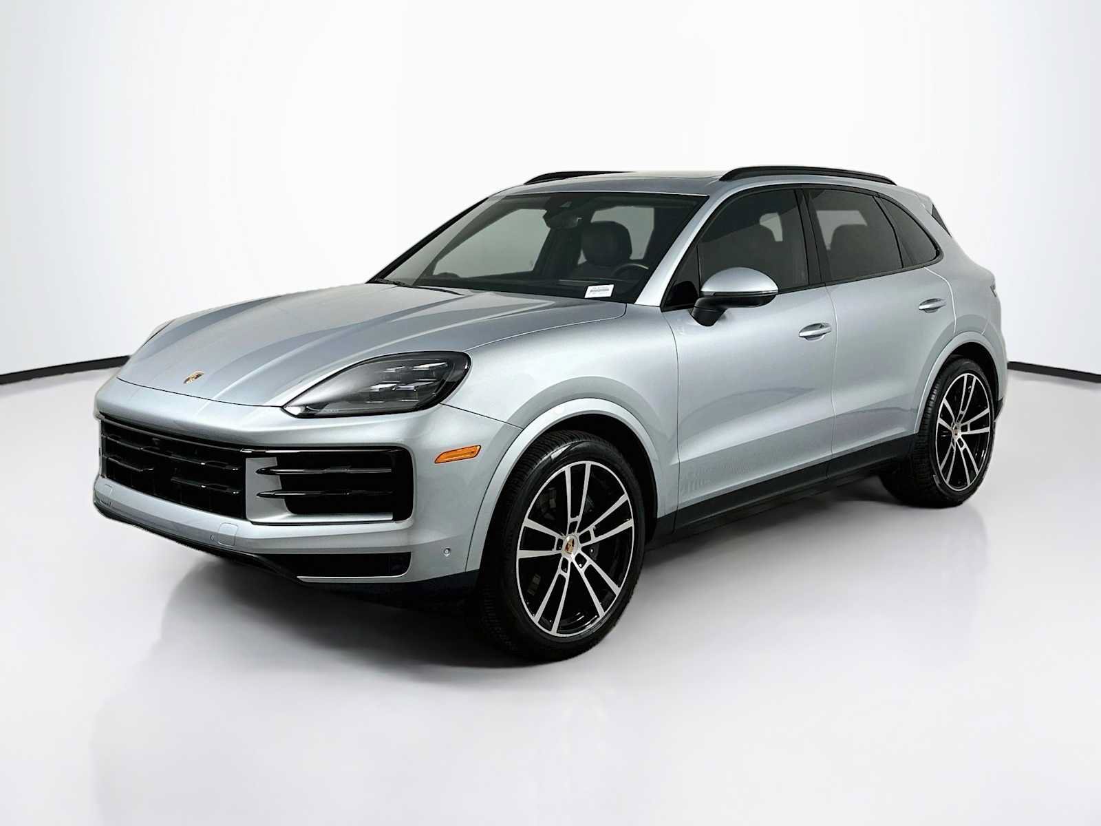Used 2026 Porsche Cayenne AWD/4WD image 1