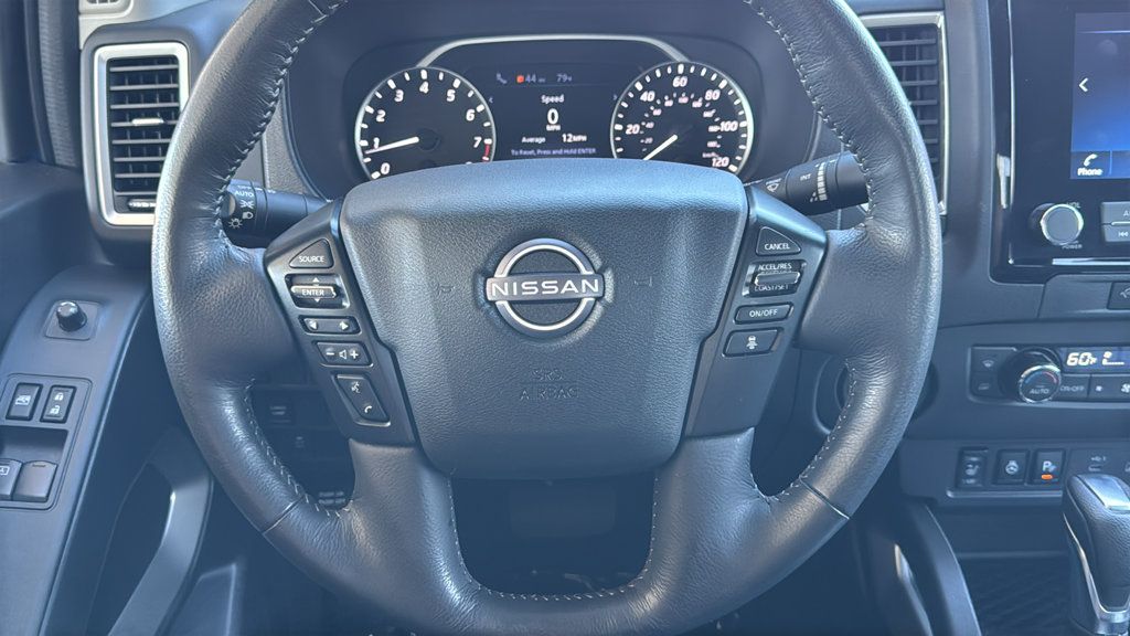 Used 2024 Nissan Frontier SV w/ SV Convenience Package RWD image 10