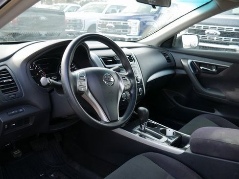 Used 2013 Nissan Altima 2.5 S image 12