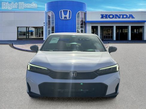 Used 2025 Honda Civic Sport image 10