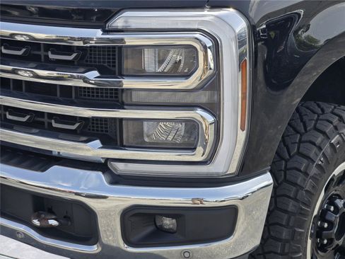 Used 2024 Ford F250 King Ranch w/ Tremor Off-Road Package AWD/4WD image 7