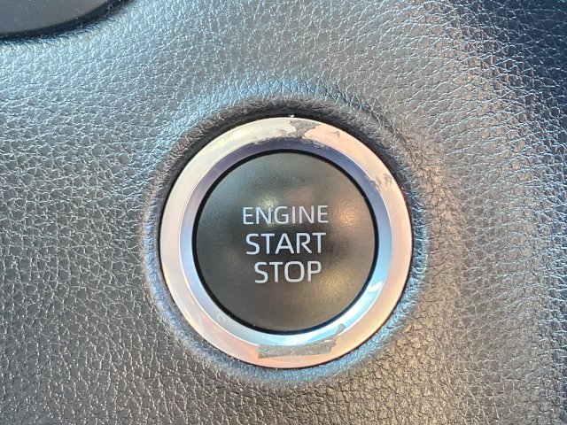 Used 2024 Toyota Tundra SR AWD/4WD image 16