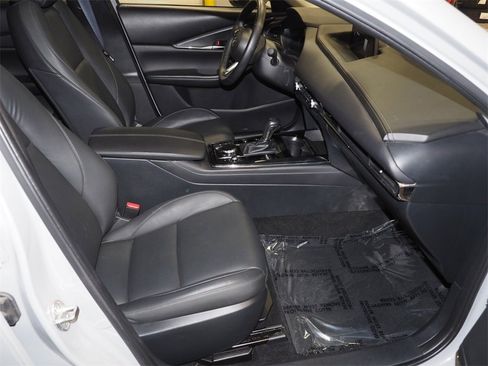 Certified 2025 MAZDA CX-30 AWD 2.5 S w/ Preferred Package image 15